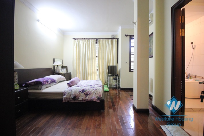 Lovely and cosy 4 bedrooms house for lease in Ciputra Compound
